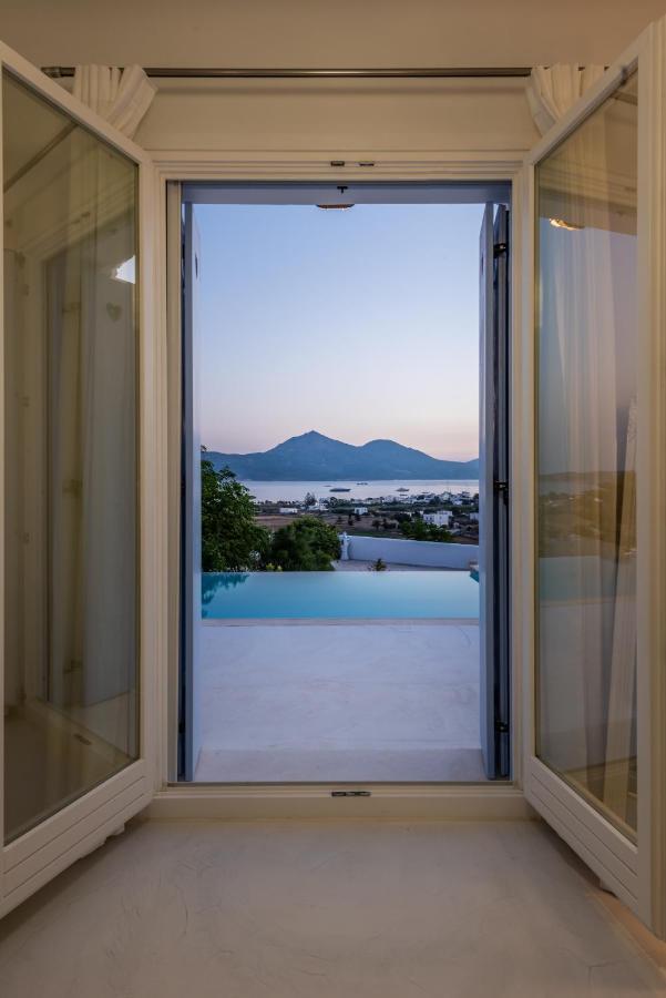 Blu Suites And Studios Adámasz Kültér fotó