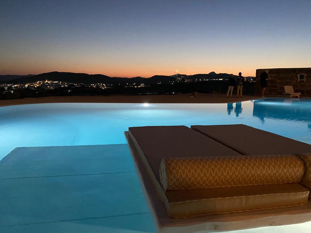 Blu Suites And Studios Adámasz Kültér fotó