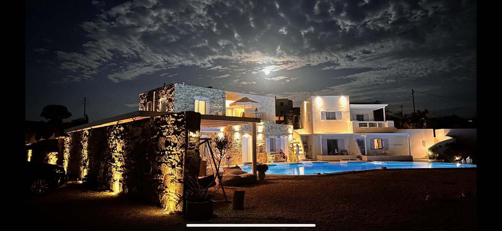 Blu Suites And Studios Adámasz Kültér fotó