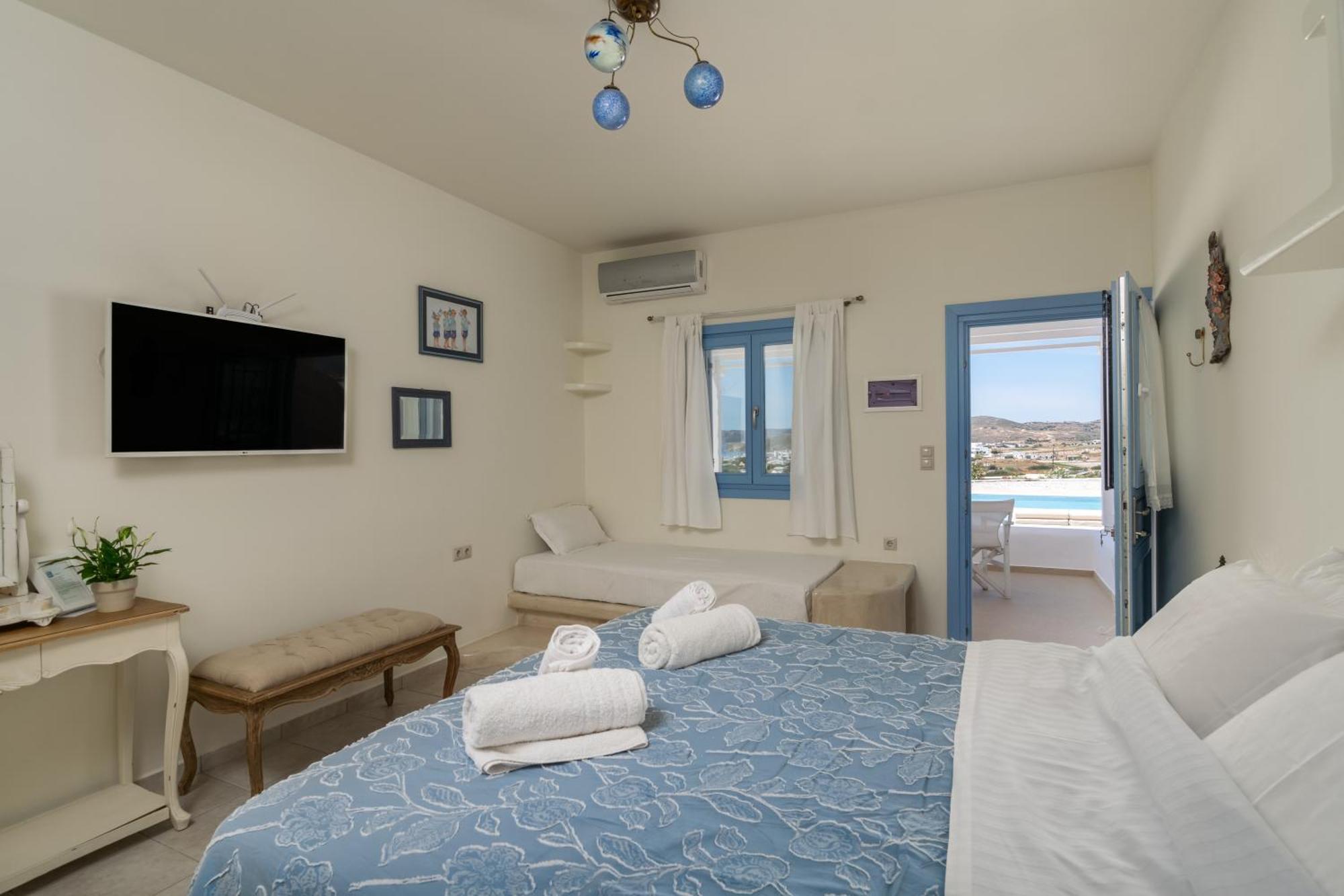 Blu Suites And Studios Adámasz Kültér fotó